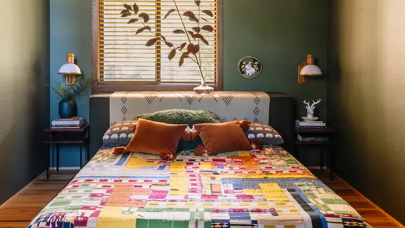 why choose simple bedroom decor
